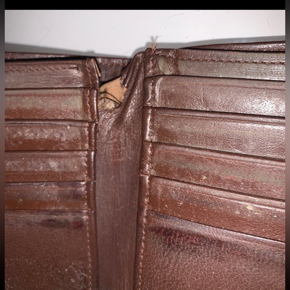 Christian Dior Brown Bi Wallet - Picture 5 of 9